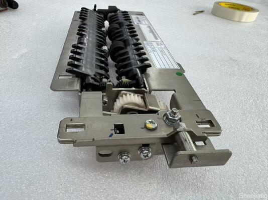 Parti di ricambio per sportelli bancomat Hitachi HCM 3842 Trasporto esterno Tipo-1 HT-3842-ET1-R